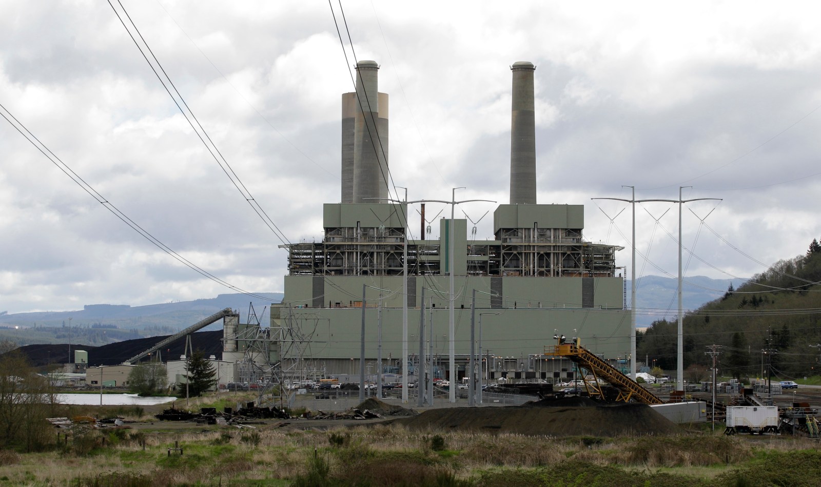 winnipegfreepress.com - Matthew Daly, The Associated Press - Trump expected to announce $700 million in new support for struggling coal industry