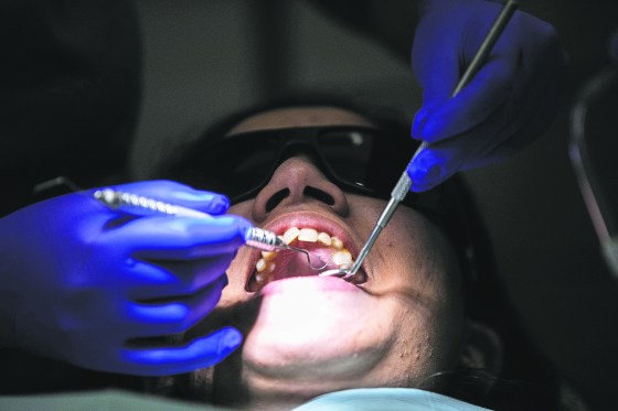 Dentists are no more immune to losing customers than any other business. (Mikaela MacKenzie / Free Press Files)