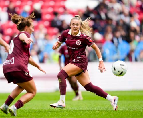 NSL PHOTO FILES
                                Kaylee Hunter&rsquo;s (right) breakaway strike for AFC Toronto against her hometown club on Sunday was a beauty off perfect tick-tack-toe passes from teammates April Lantaigne and Nikayla Small.