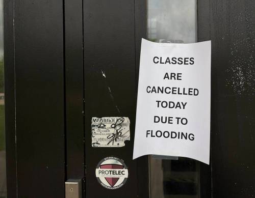 MAGGIE MACINTOSH/FREE PRESS
                                Flooding inside Churchill High School prompted the cancellation of all Grade 9 to 12 classes on Wednesday.
