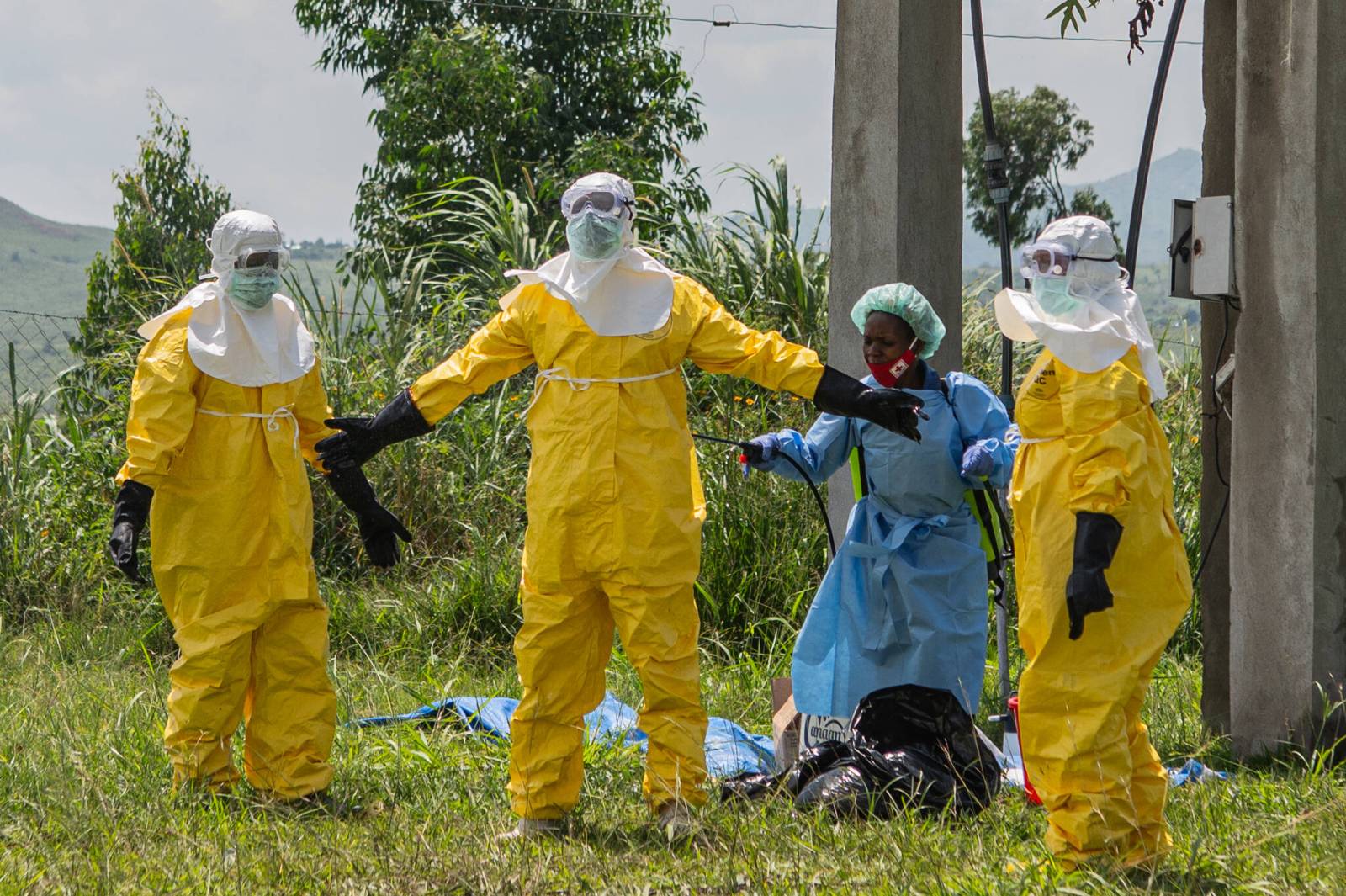 Ebola stretches weakened global aid system