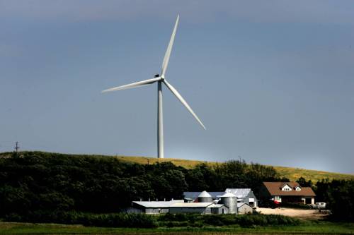 WAYNE GLOWACKI / FREE PRESS FILES
                                A wind turbine east of St. Leon.