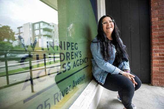 Deanna Jones, a volunteer at Winnipeg Children’s Access Agency (Mikaela MacKenzie / Free Press files)
