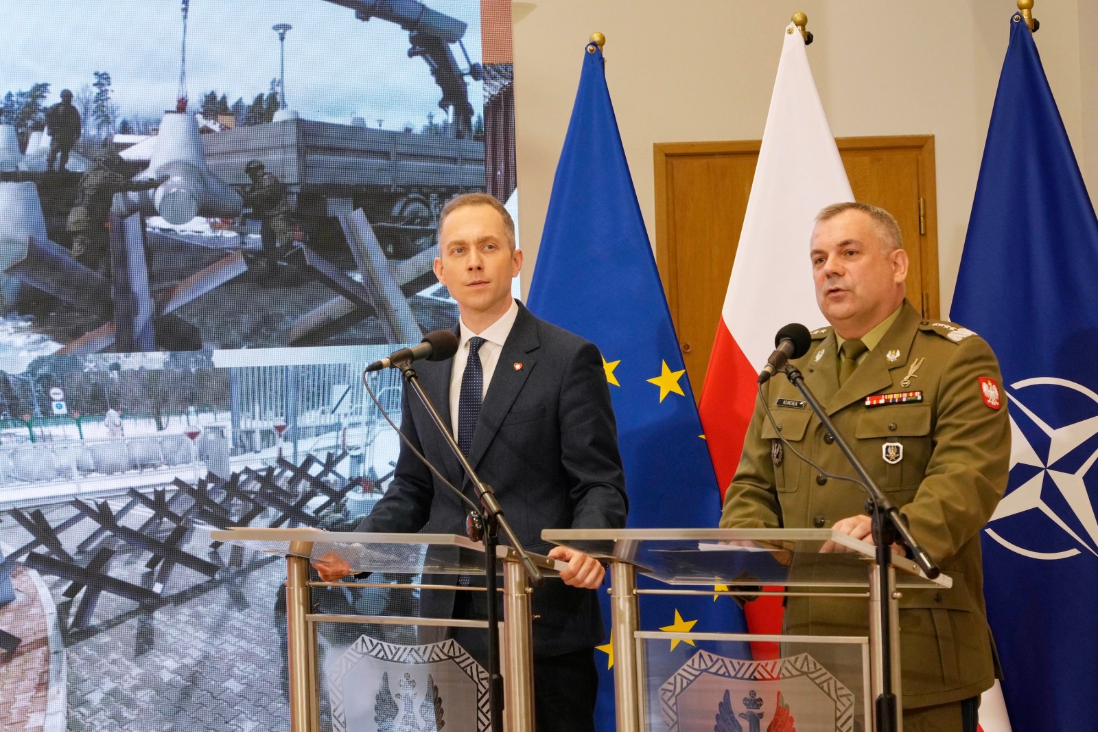 Poland Readies Defenses After U.S. Warnings of Possible Russian Provocation