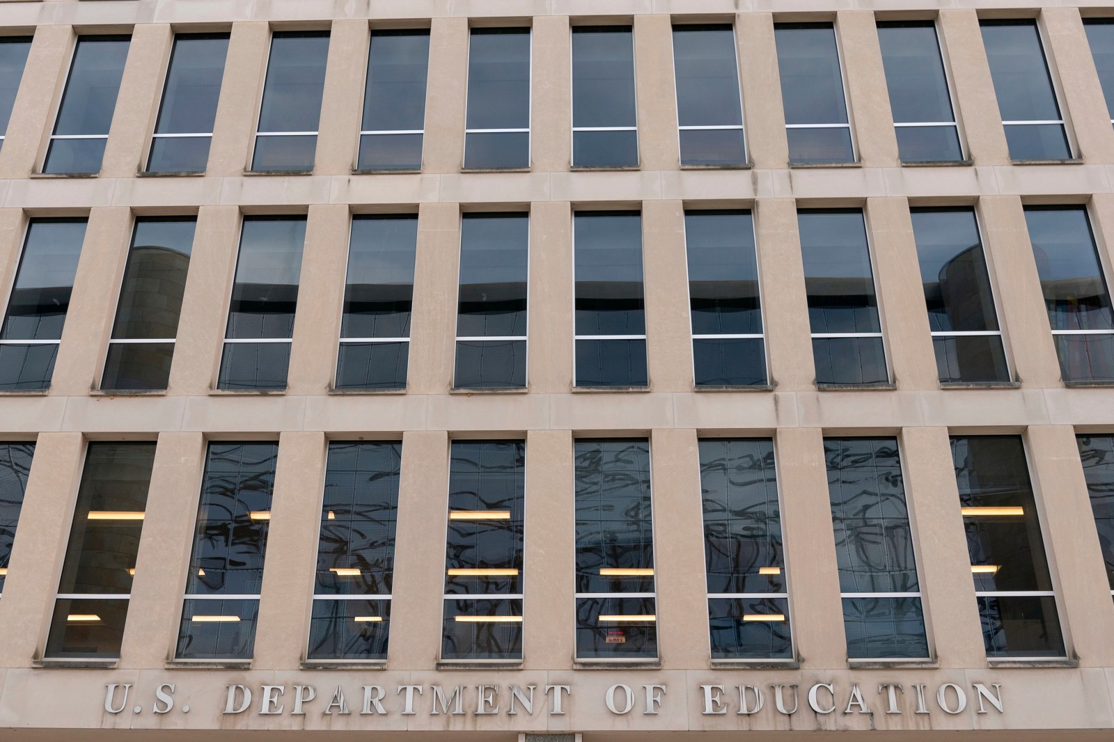 Federal Judge Expands Professional Degree List for Higher Student Loan Caps