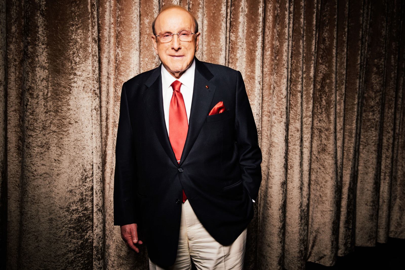 winnipegfreepress.com - Maria Sherman, The Associated Press - Clive Davis, music industry starmaker, has died at 94
