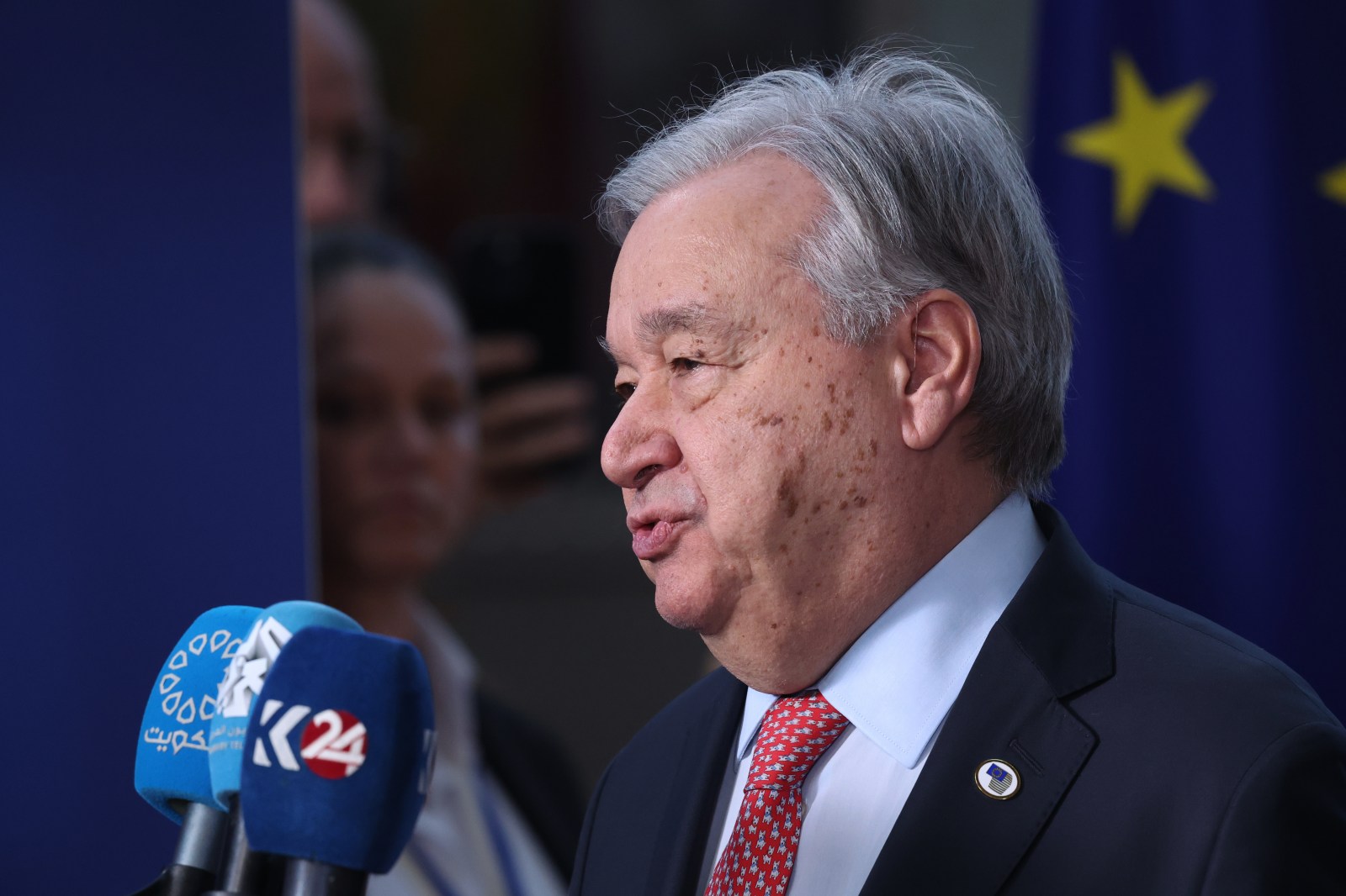 UN Chief Calls on AI Firms to Disclose Environmental Costs