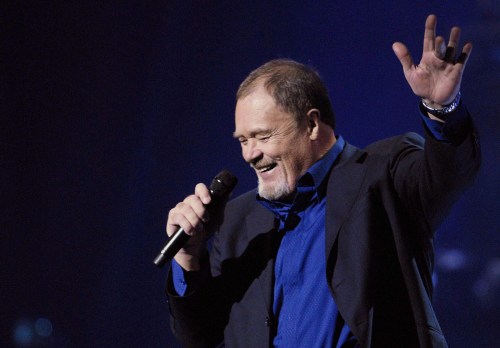 David Clayton-Thomas performs at the Canadian Songwriters Hall of Fame Gala in Toronto in a January 28, 2007, file photo. THE CANADIAN PRESS/Aaron Harris