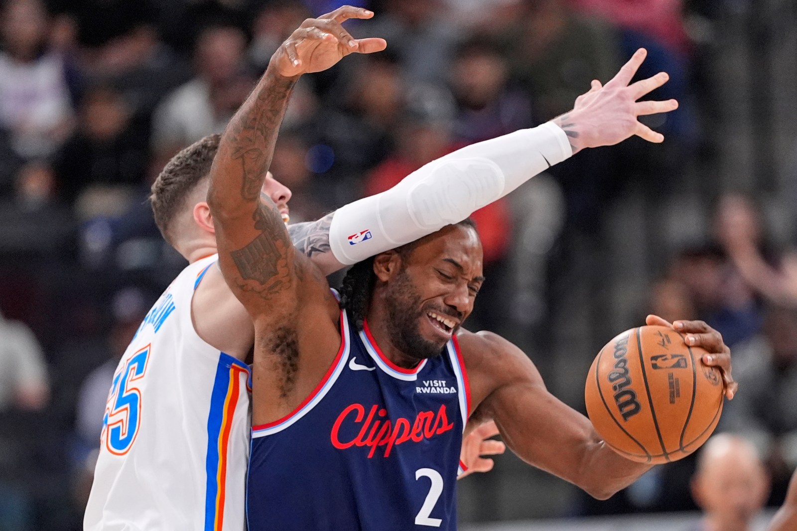 Leonard hires new agent ahead of Raptors contract talks