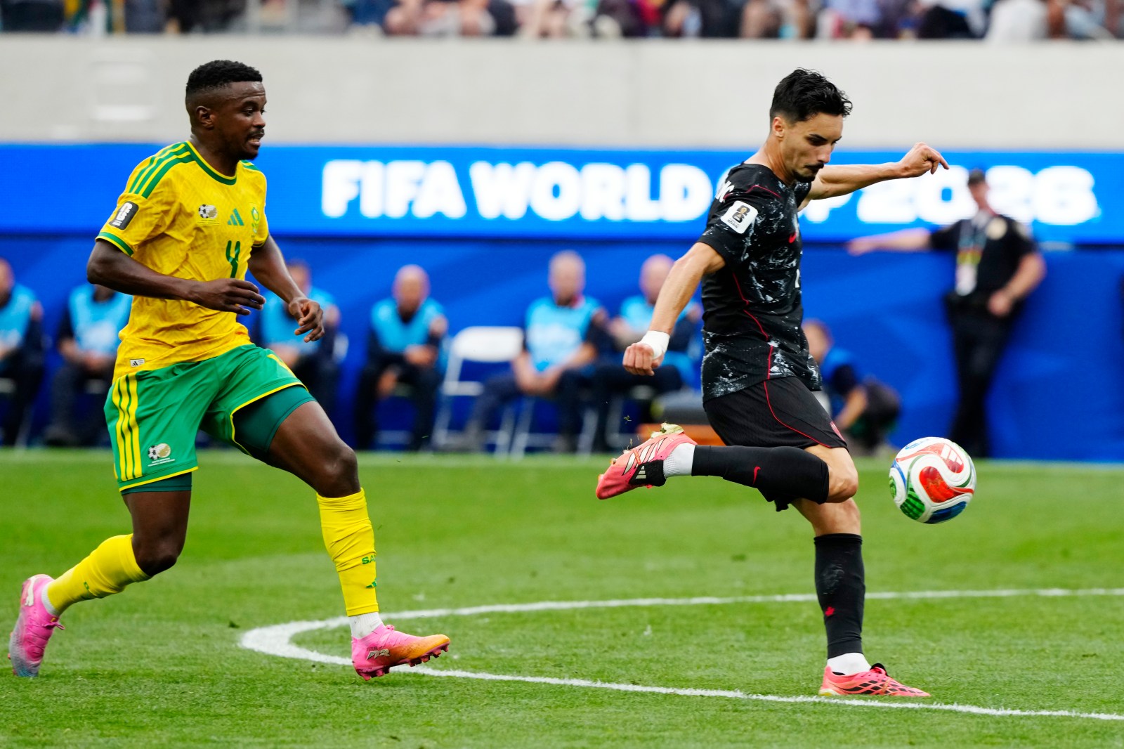 Morocco Beats Canada 3-0 in World Cup Round of 16