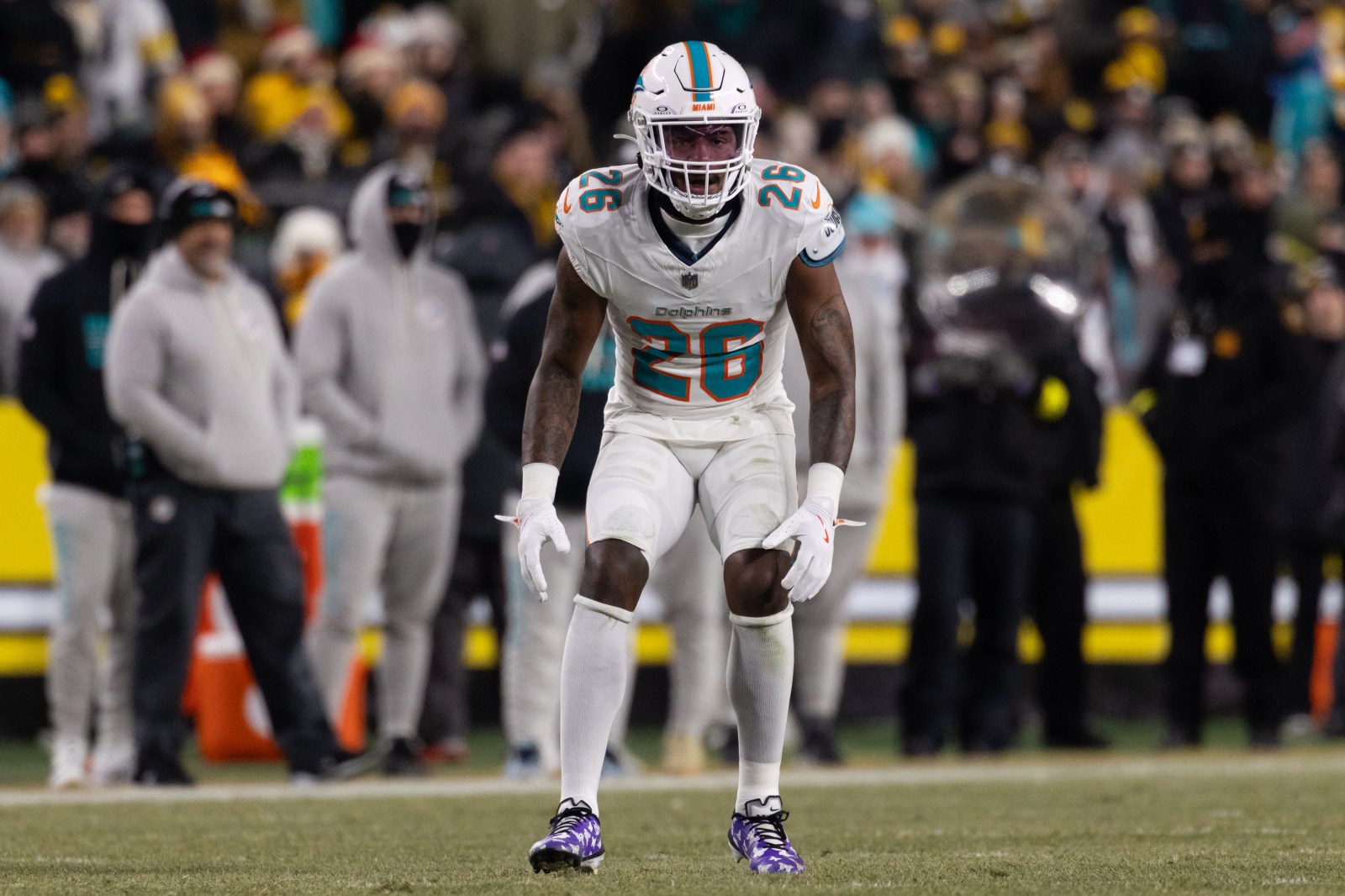 Rasul Douglas Agrees to One-Year Deal Worth Up to $3.8 Million with Commanders