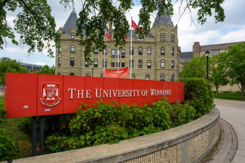 JESSE BOILY / FREE PRESS FILES
                                The University of Winnipeg&rsquo;s board of regents approved a $180.7-million budget on June 22 that increases costs in undergraduate and graduate programs and hike tuition rates by four per cent for the fall.