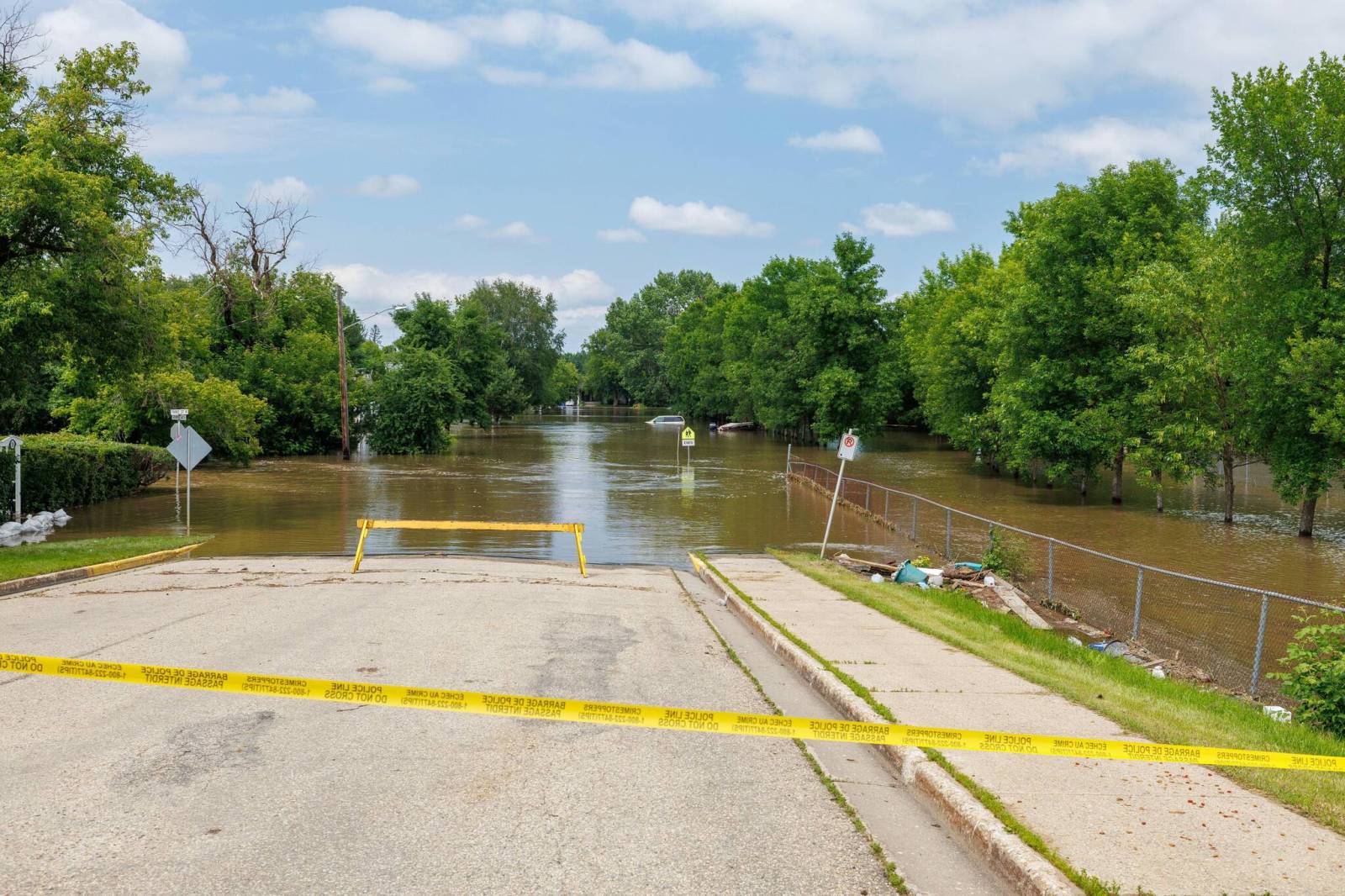 Water levels receding across Manitoba after widespread flooding, province says