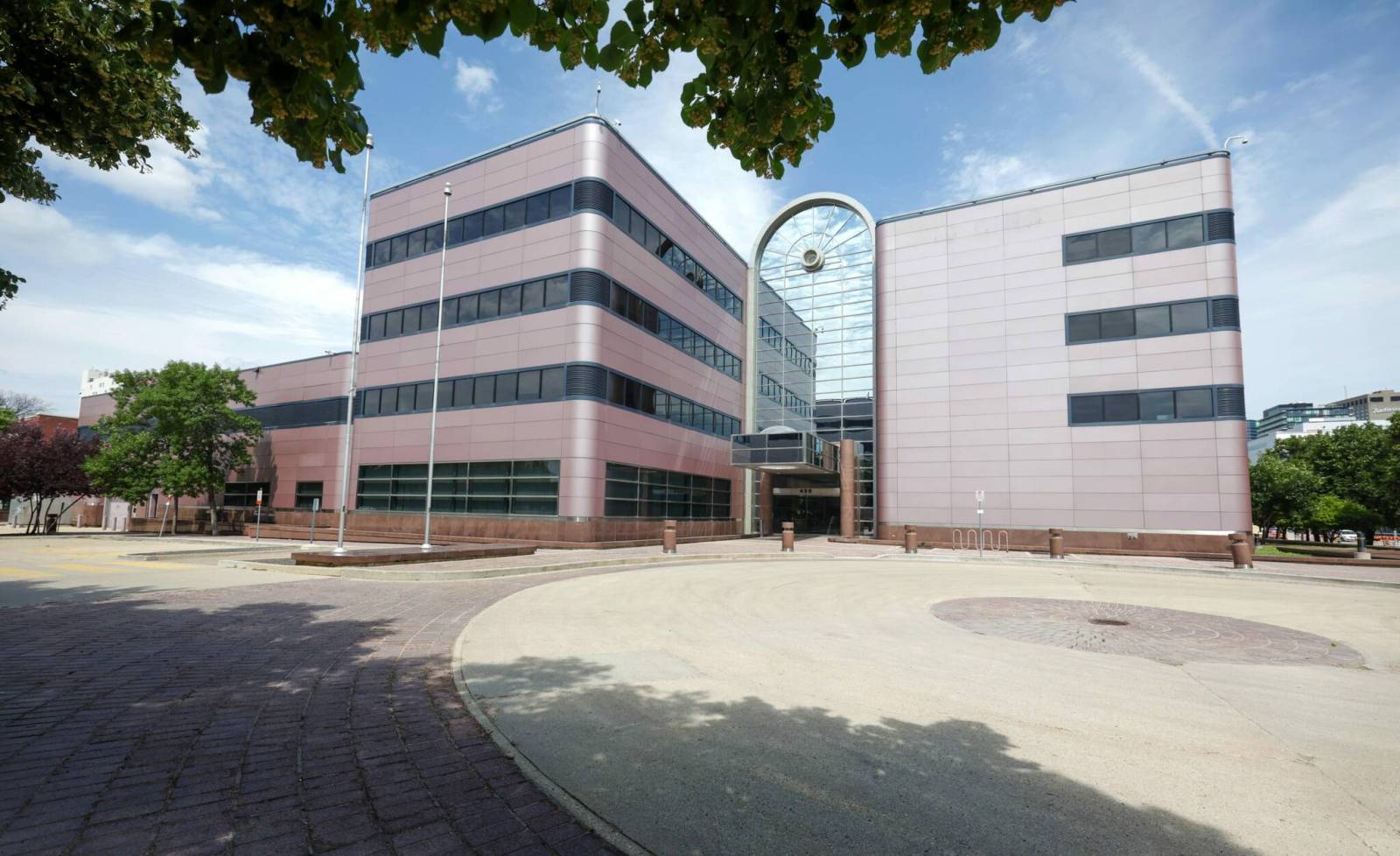 MMF buys long-vacant federal lab