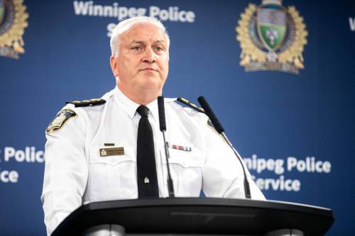 MIKAELA MACKENZIE / FREE PRESS
                                Winnipeg Police Service deputy chief George Labossiere speaks to the media regarding the police shooting. &ldquo;I would like to offer my heartfelt sympathies to family and loved ones of the deceased.&rdquo;