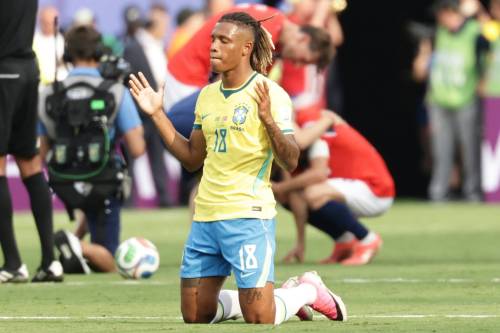 Adam Hunger / The Associated Press files
                                Brazil&rsquo;s Danilo Santos prays as he reacts at the end of the World Cup match between Brazil and Norway in East Rutherford, N.J., on July 5.