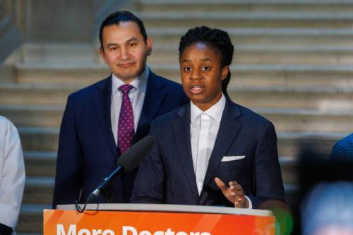 MIKE DEAL / FREE PRESS
                                Governments like to tout health care successes, but the numbers tell a different story: Manitoba needs economic growth to pay health bills.