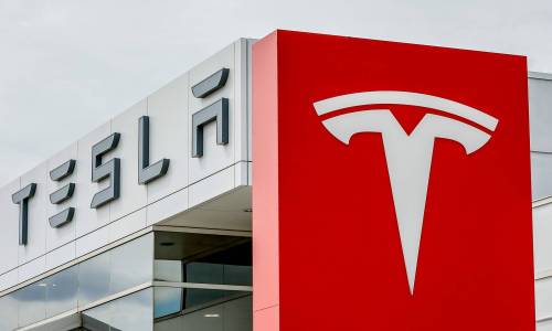 JOHN WOODS / FREE PRESS FILES
                                MPI and the Province of Manitoba have asked that Tesla&rsquo;s challenge to provincial government&rsquo;s exclusion of Tesla vehicles from their taxpayer funded rebate program be thrown out.