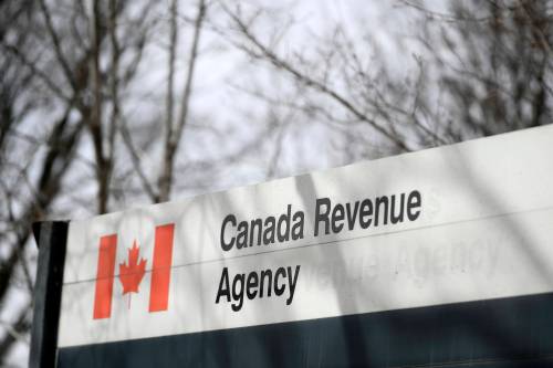 JUSTIN TANG / THE CANADIAN PRESS FILES
                                In Winnipeg, the loss of experienced federal workers via early retirement packages will be felt at the Canada Revenue Agency tax centre and at the national microbiology lab.