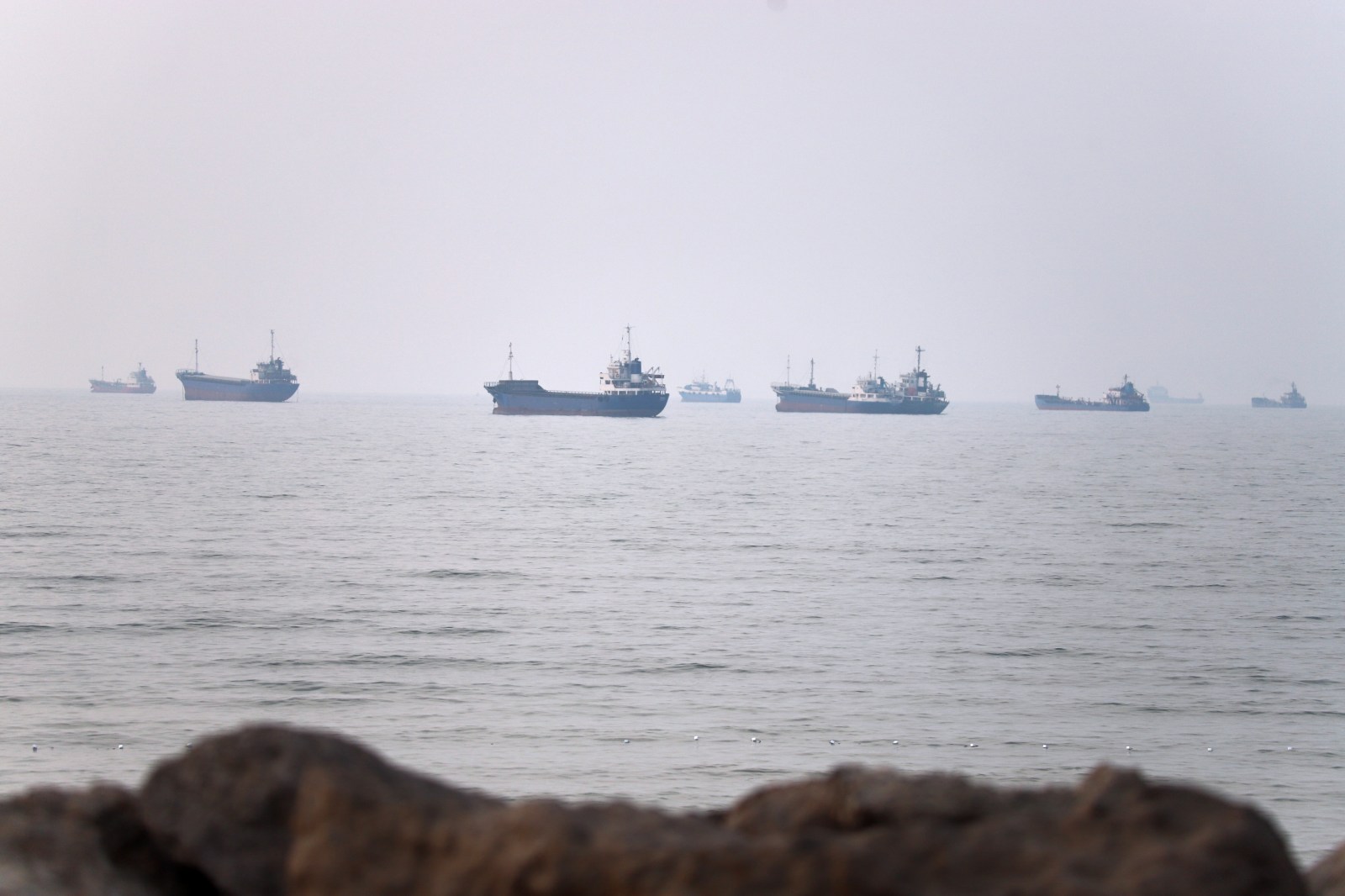 winnipegfreepress.com - Jon Gambrell, The Associated Press - US and Iran vie for Strait of Hormuz, waterway key to global energy supplies, in latest attacks