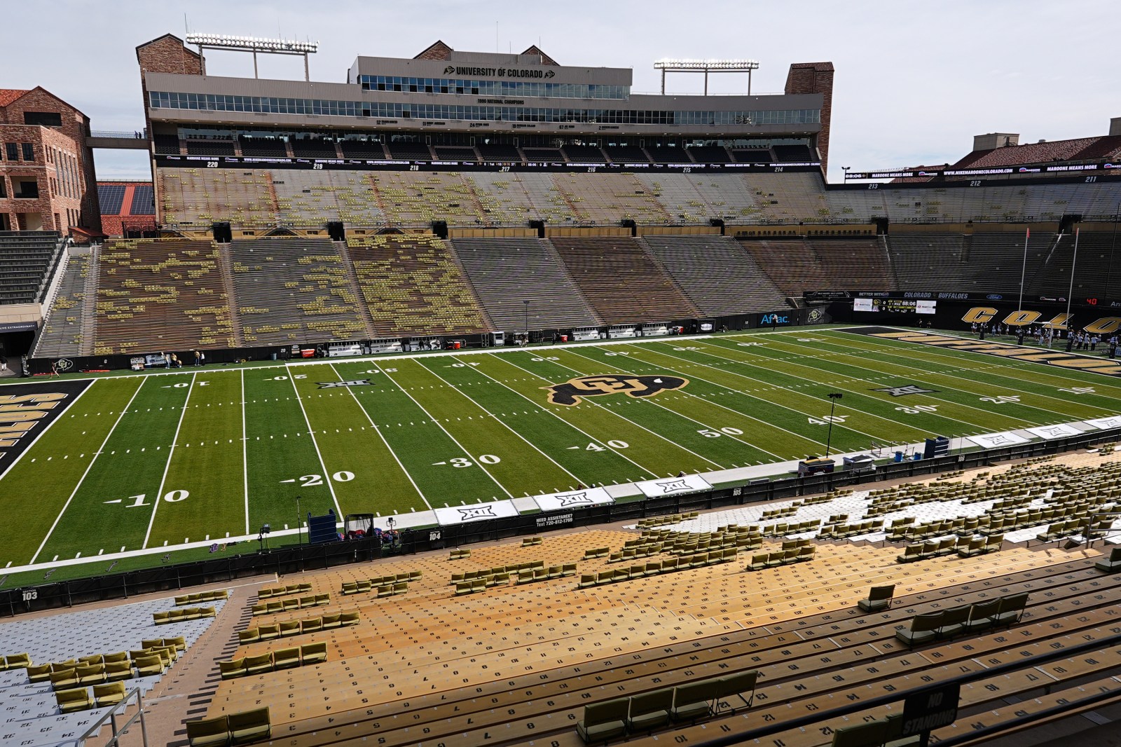 Yahoo Sports launches college fantasy football leagues with Power Four and Notre Dame players