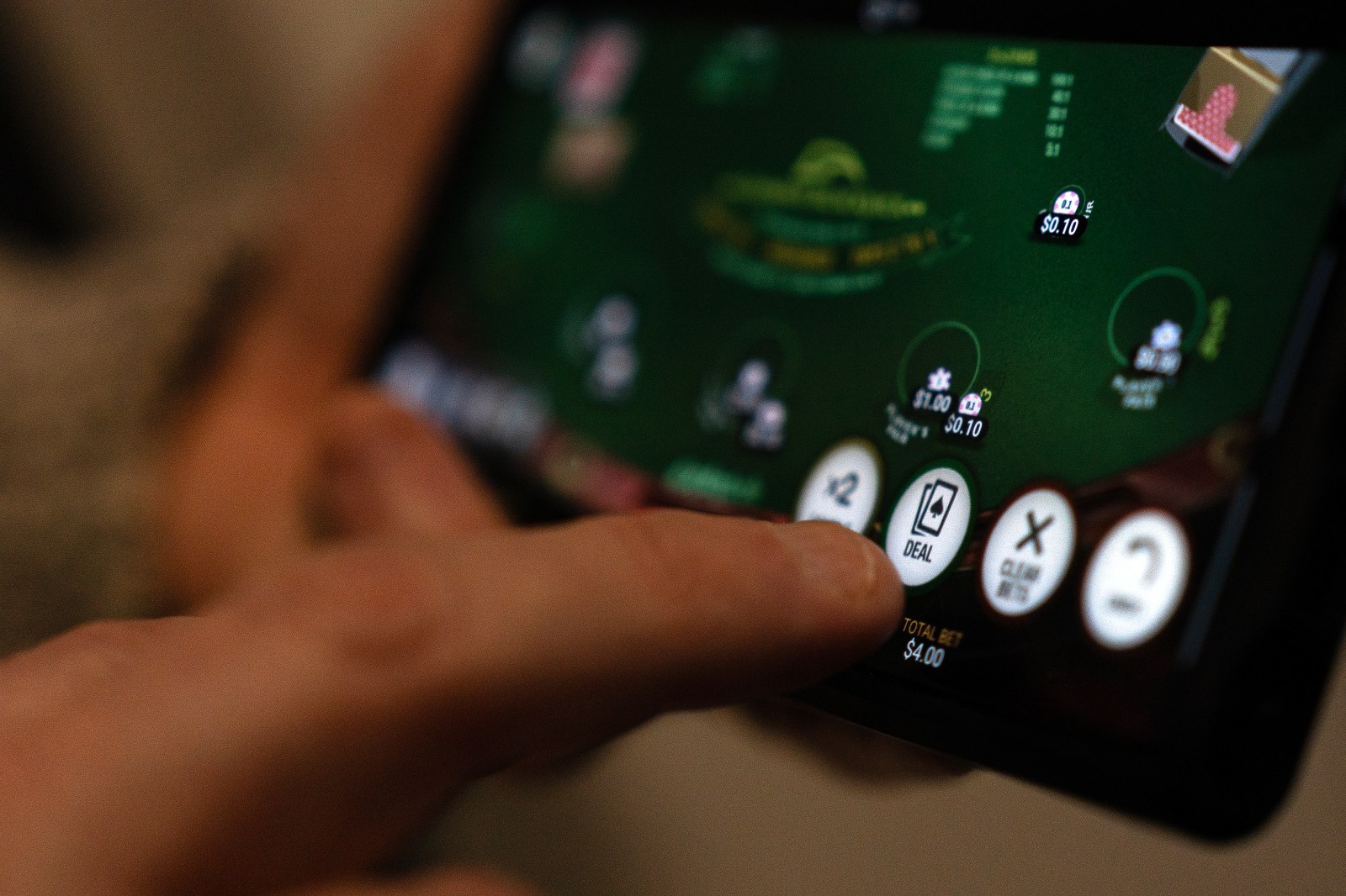 winnipegfreepress.com - Jack Farrell, The Canadian Press - Regulated iGaming market goes live in Alberta, government aims to box out grey market
