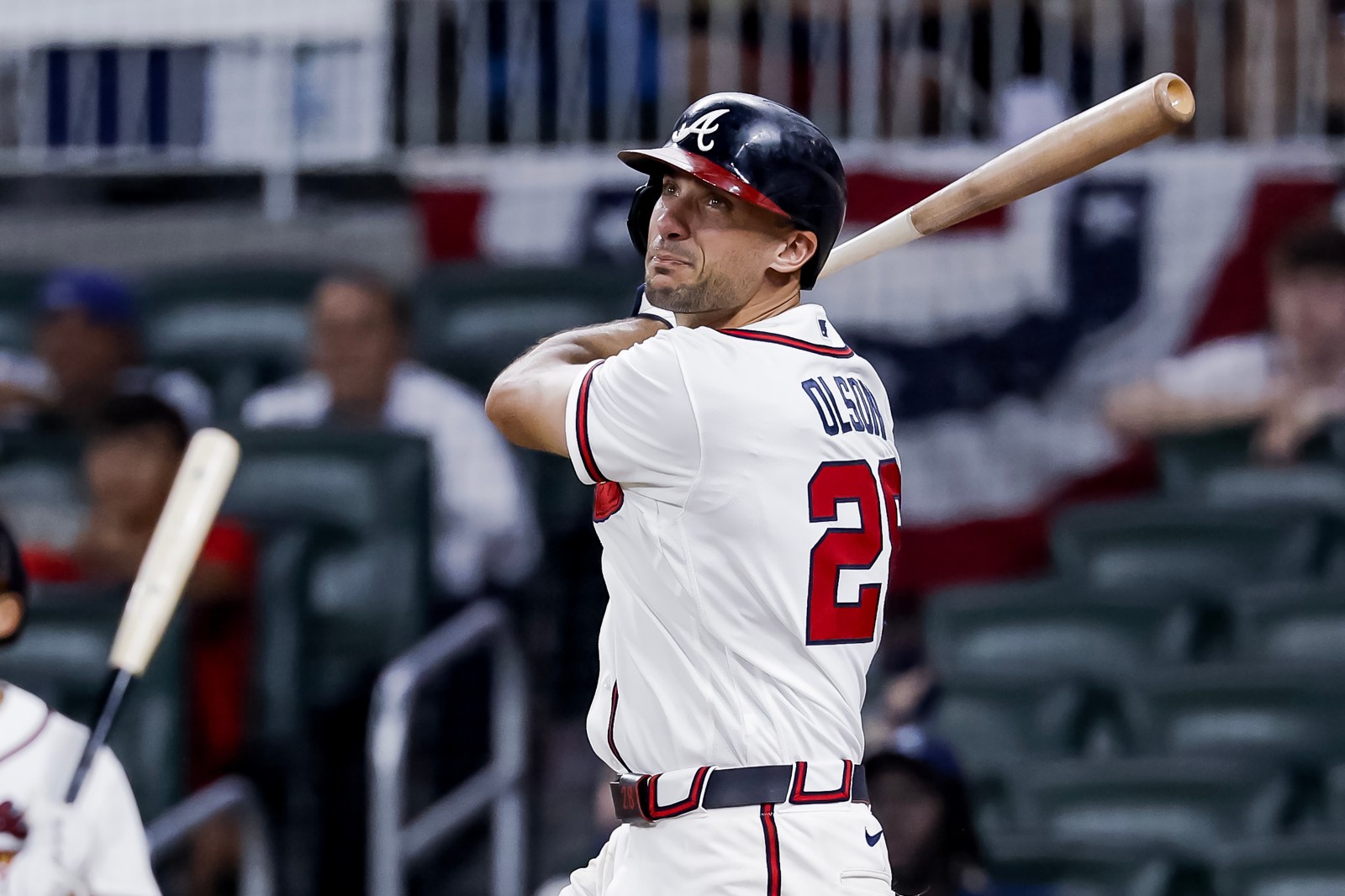 Matt Olson Plays in 741st Straight Game for Braves, Breaking Dale Murphy’s Record