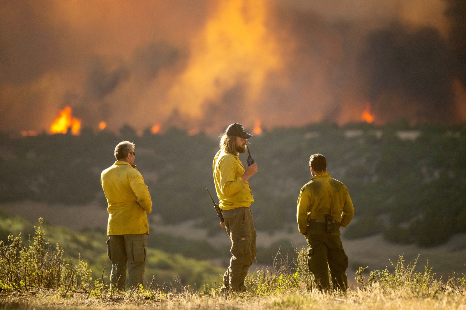 U.S. wildfire activity rises in July as managers shift crews to high-risk zones