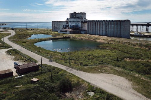 The closed rail line and Port of Churchill in Churchill, Man., Tuesday, July 3, 2018. THE CANADIAN PRESS/John Woods