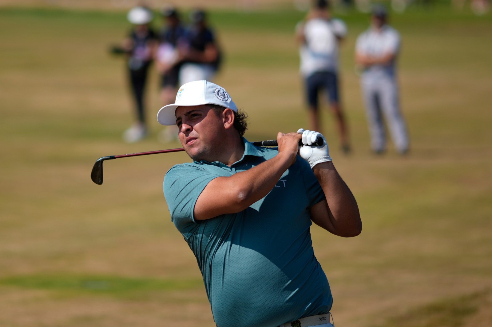 Argentinian Amateur Mateo Pulcini Makes Open Debut at Royal Birkdale, Birdies 18th After Early Boos