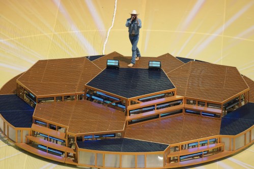 Singer Post Malone performs during the tournament closing ceremony before the World Cup final soccer match between Spain and Argentina in East Rutherford, N.J., near New York, Sunday, July 19, 2026. (AP Photo/Seth Wenig)