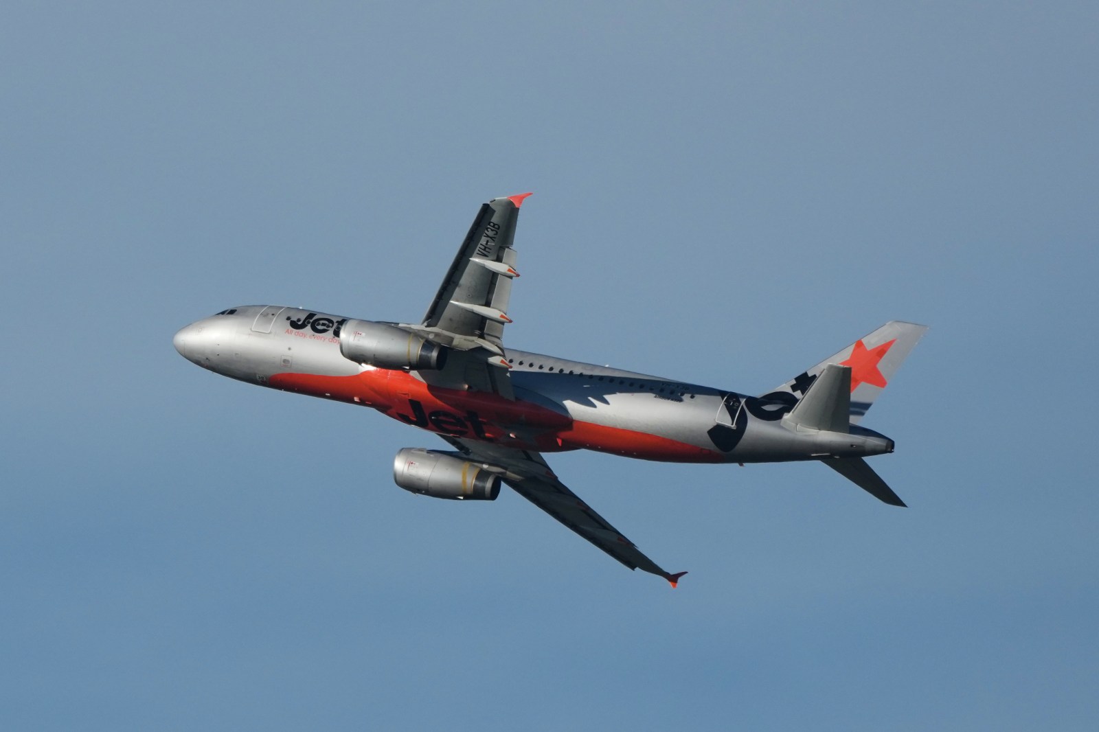 winnipegfreepress.com - Charlotte Graham-mclay, The Associated Press - Australian airline Jetstar will charge passengers to use the overhead lockers for their bags