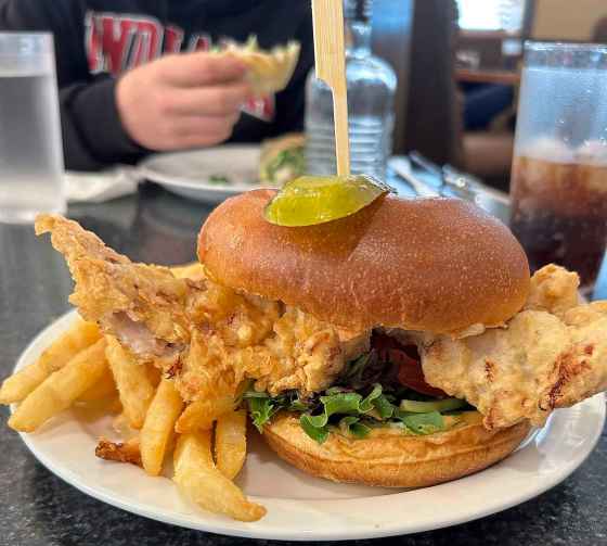 Chloe’s chicken burger lived up to the hype on the menu. (Ben Sigurdson / Free Press)