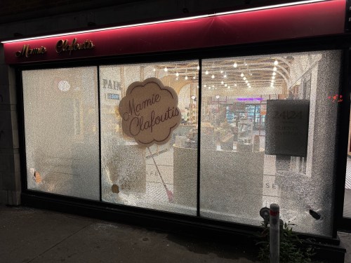 Broken windows are shown at the Mamie Clafoutis bakery in Montreal on August 3, 2026 - THE CANADIAN PRESS/Handout - Nicolas Delourmel (Mandatory Credit)