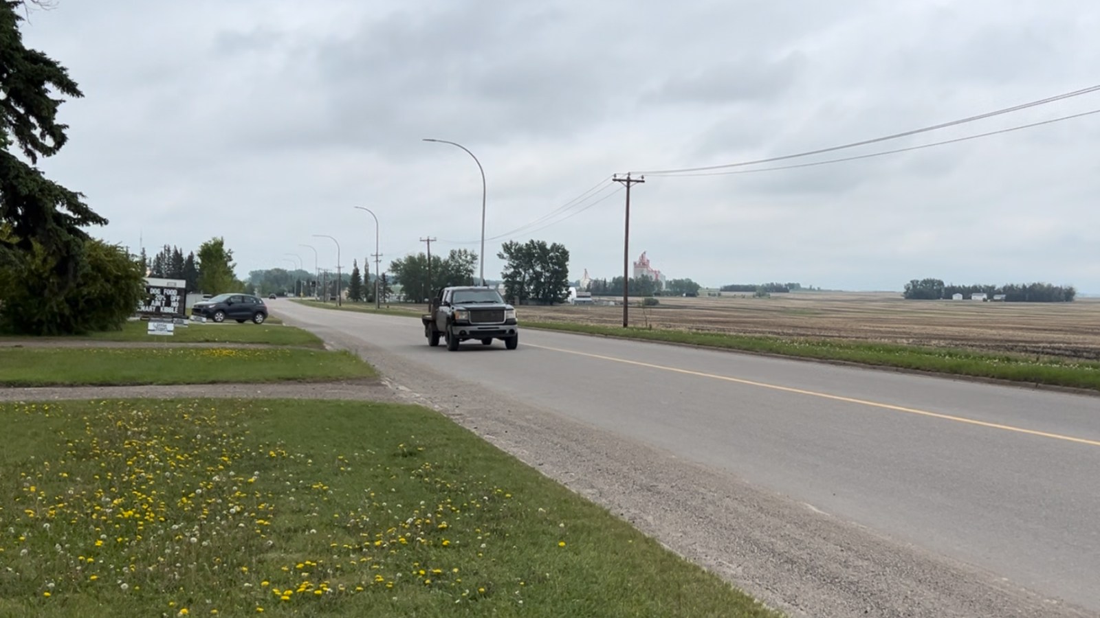 Alberta to Hold AI Data Centre Town Hall in Lacombe