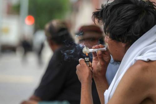 RUTH BONNEVILLE / FREE PRESS The Winnipeg Police Service has partnered with aid agencies to help address concerns heavy-handed enforcement will drive users into the shadows.