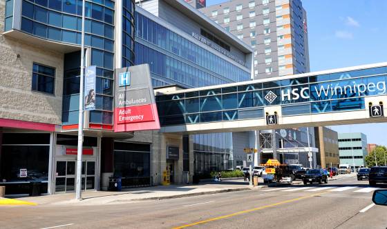 Manitoba faced among the highest emergency-room wait times in Canada in 2024-25. (Ruth Bonneville / Free Press files)
