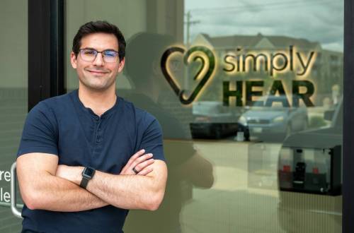 ROBERT LEE / FREE PRESS
                                Founder and owner Armando Di Lello at SimplyHear, an independent hearing care clinic he started in St. Vital.