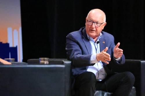 Ruth Bonneville / Free Press 
                                Pete Hoekstra, U.S. Ambassador to Canada