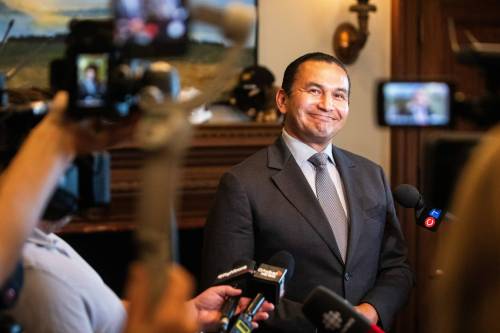 MIKAELA MACKENZIE / FREE PRESS
                                Premier Wab Kinew says if the province decides to put U.S. liquor back into stores, Manitobans should leave it there.