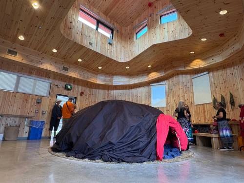 NICOLE BUFFIE / FREE PRESS
                                Winnipeg&rsquo;s first urban, all-season sweat lodge at Ka Ni Kanichihk.