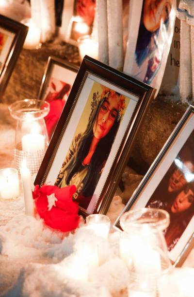 JOHN WOODS / FREE PRESS FILES
                                Family and friends gather to remember Delany Desmarais at a vigil outside the William Ave residence where she was found dead Tuesday, November 15, 2022. Police are investigating Desmarais&rsquo; death as a homicide.