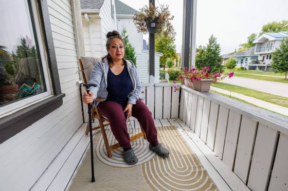 Former school crossing guard Luna Zúñiga supports lowering the limit and doing so on a year-round basis. (Mike Deal / Free Press)