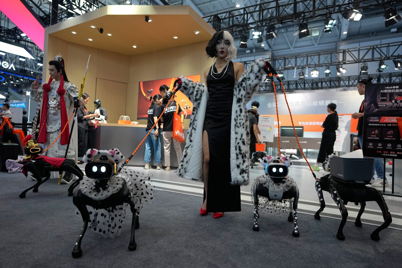 Beijing's 2026 World Robot Conference Puts Humanoids on Display