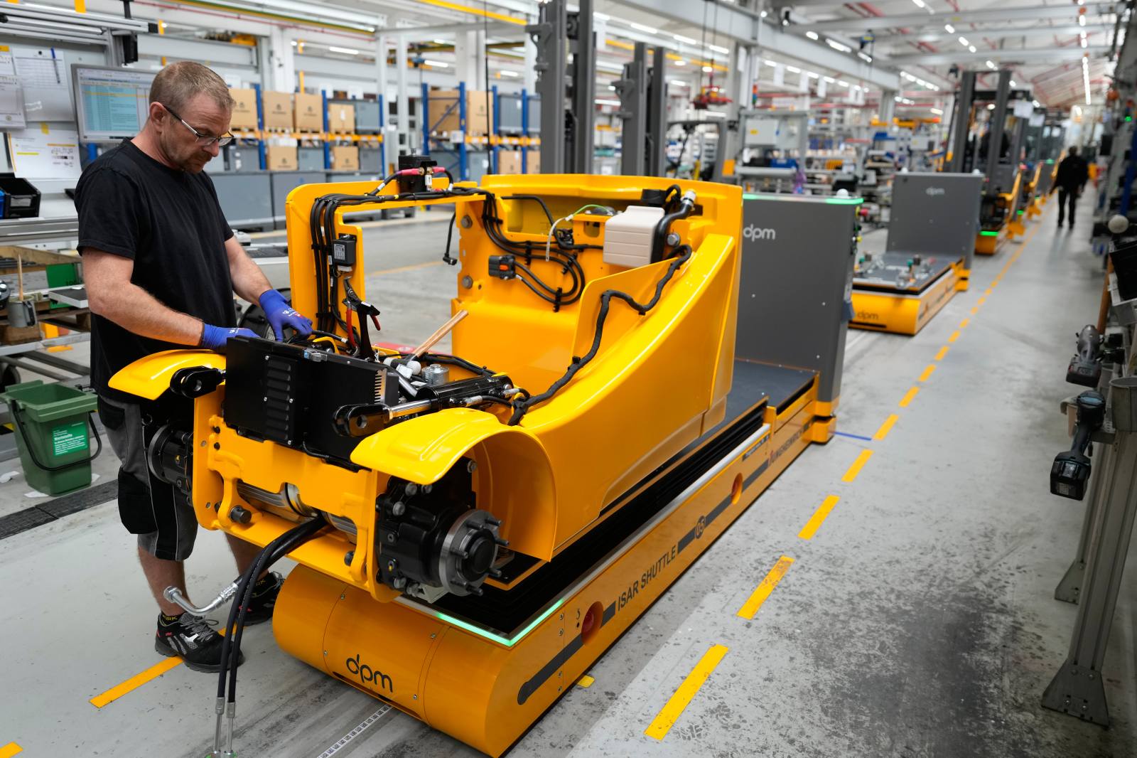 winnipegfreepress.com - David Mchugh, The Associated Press - German companies under pressure to adapt as China challenges them at their own game