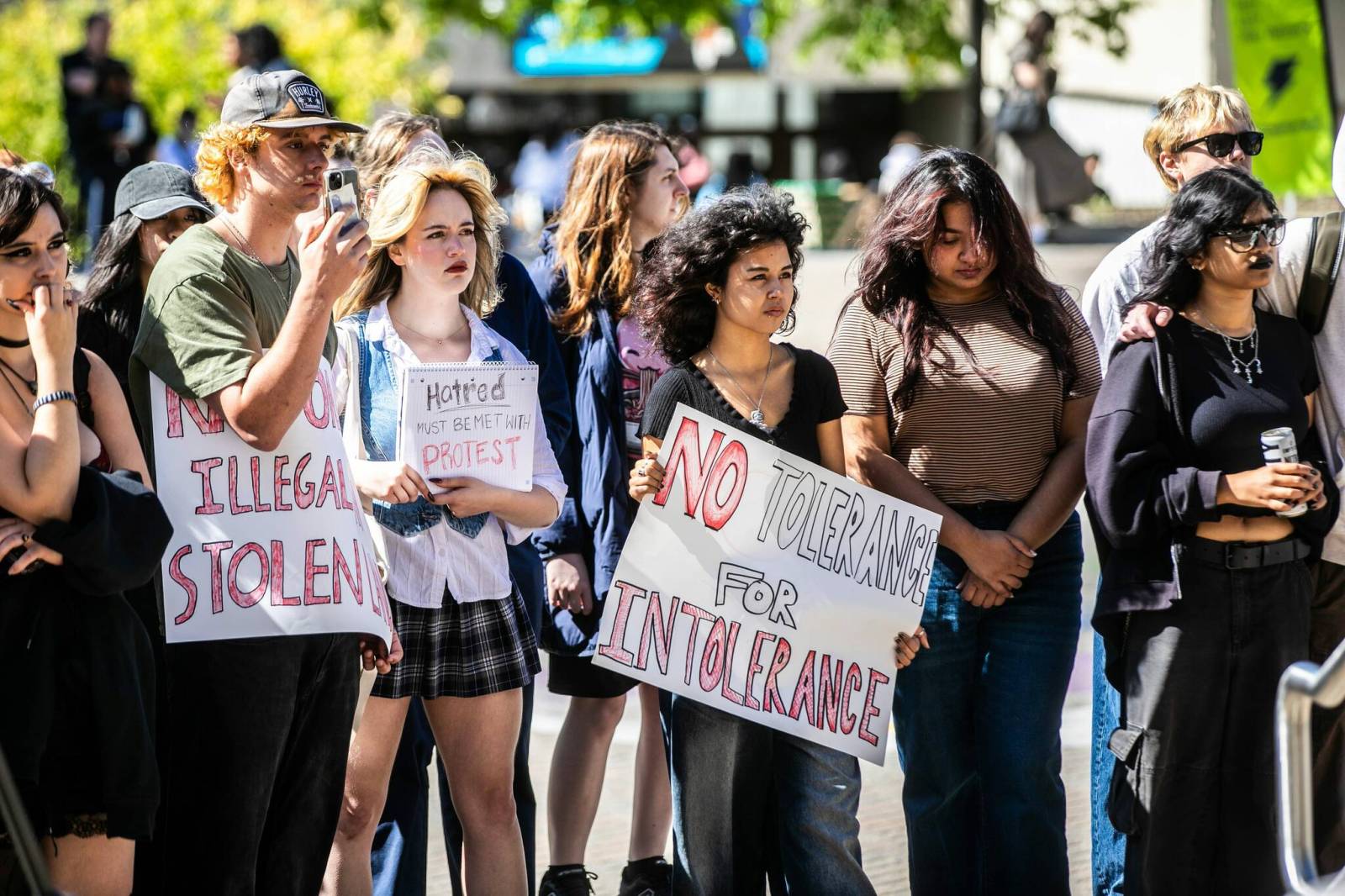 U of M students call for ban on far-right group