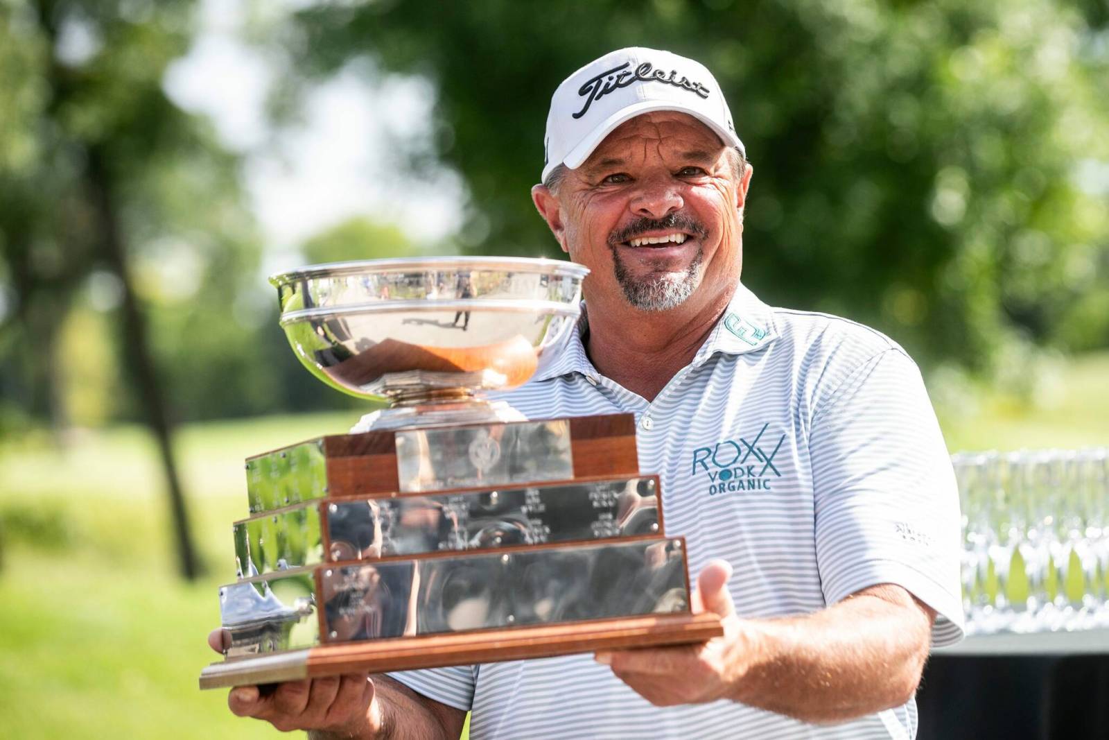 American takes men’s senior title, Manitoban Fanning finishes third