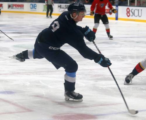 Cassidy Dankochik / THE CARILLON
                                Steinbach Pistons captain Cole Cairns is one of just eight returning players for the club this season.