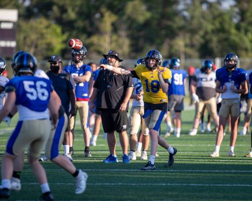 BROOK JONES / FREE PRESS FILES
                                Winnipeg Rifles quarterback Riley Element&rsquo;s (18) 1,450 passing yards and 10 touchdowns pace the conference again this season after the pivot led the conference in passing yards and was tied for the most passing touchdowns last season.