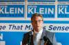MIKE DEAL / FREE PRESS
                                Mayoral candidate Kevin Klein held a campaign event Friday at the Four Crowns Restaurant on McPhillips Street.